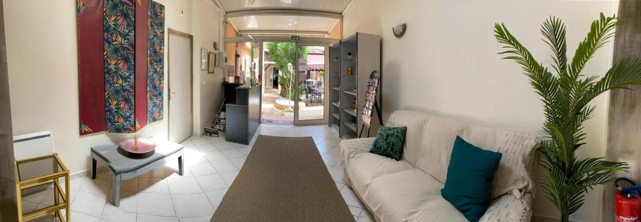 Hotel Le Derby Cagnes-sur-Mer