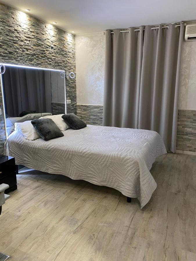 Hotel Le Derby Cagnes-sur-Mer